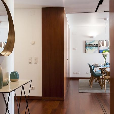 Charming 2-Bedroom Apartment In The City Centre Lisbon Exterior photo