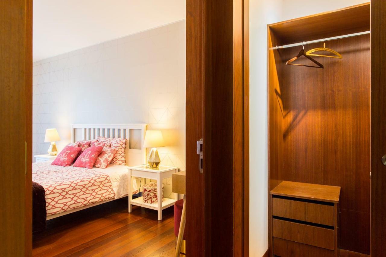 Charming 2-Bedroom Apartment In The City Centre Lisbon Exterior photo